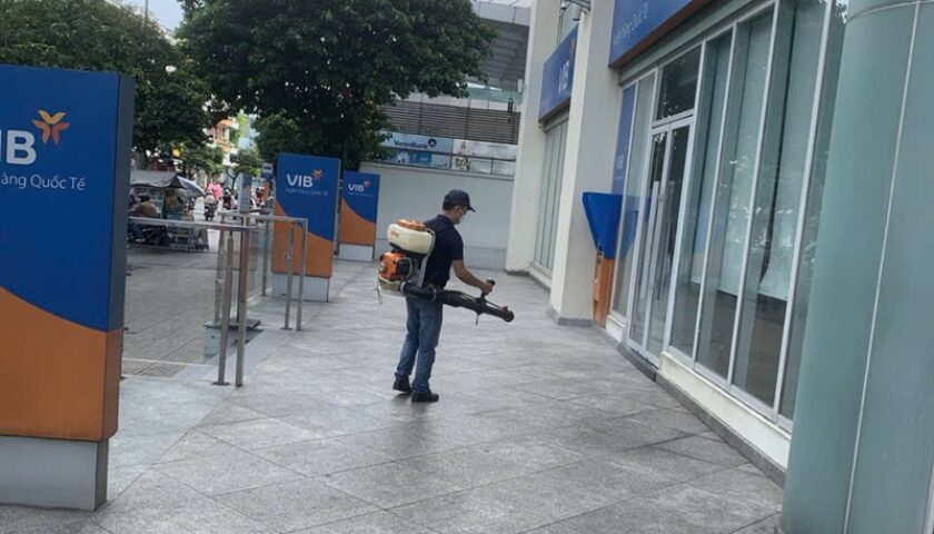 xử lý côn trùng KCN Linh Trung 1