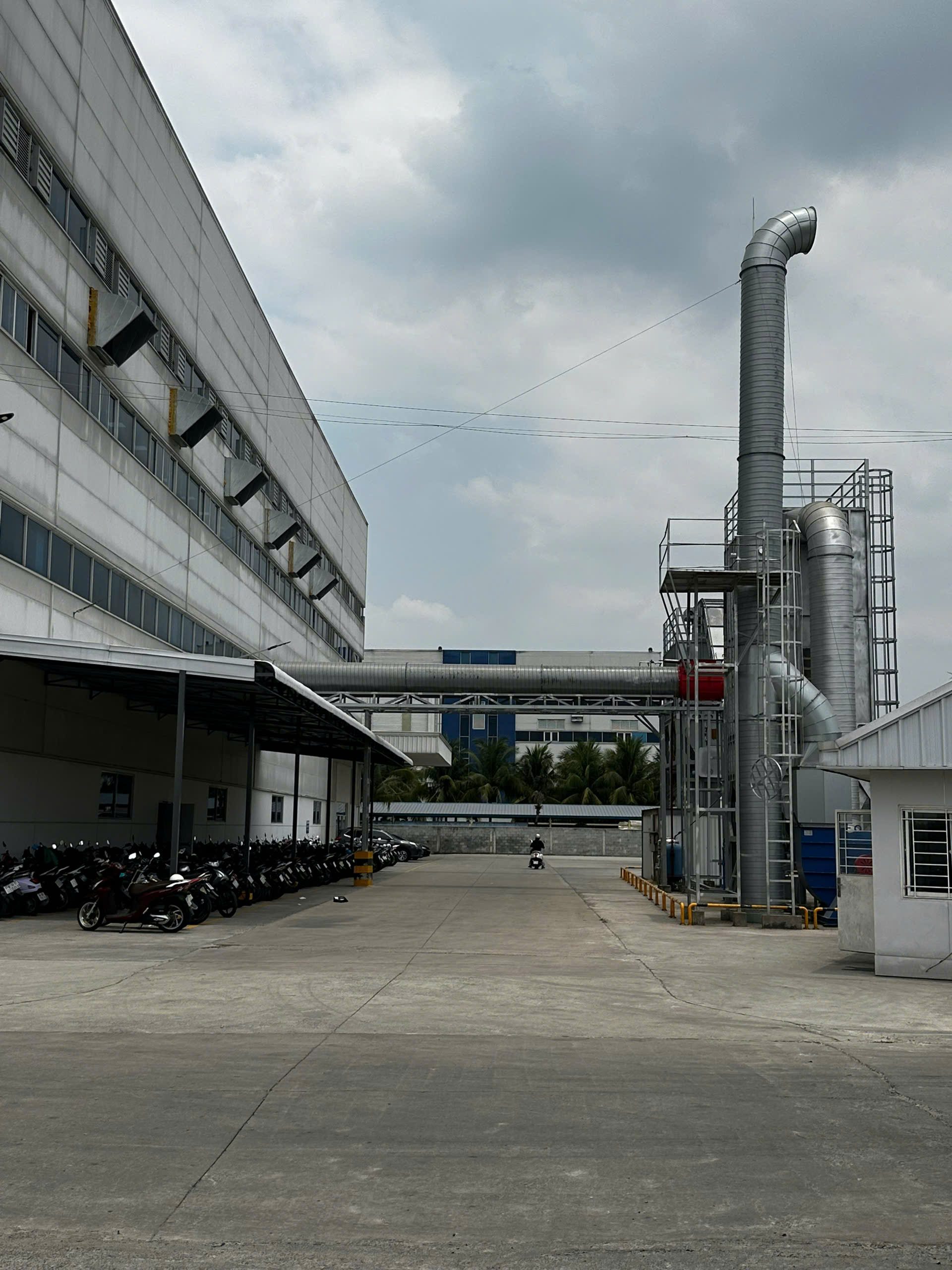 z7744566554943_0c32c3e53c4ea18561599dd755e9ebfb